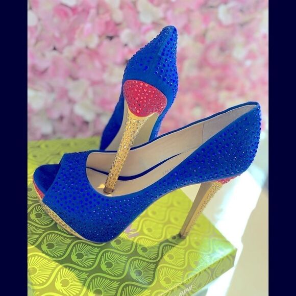 Gianni Bini Blue and Gold Heels - Picture 1 of 6
